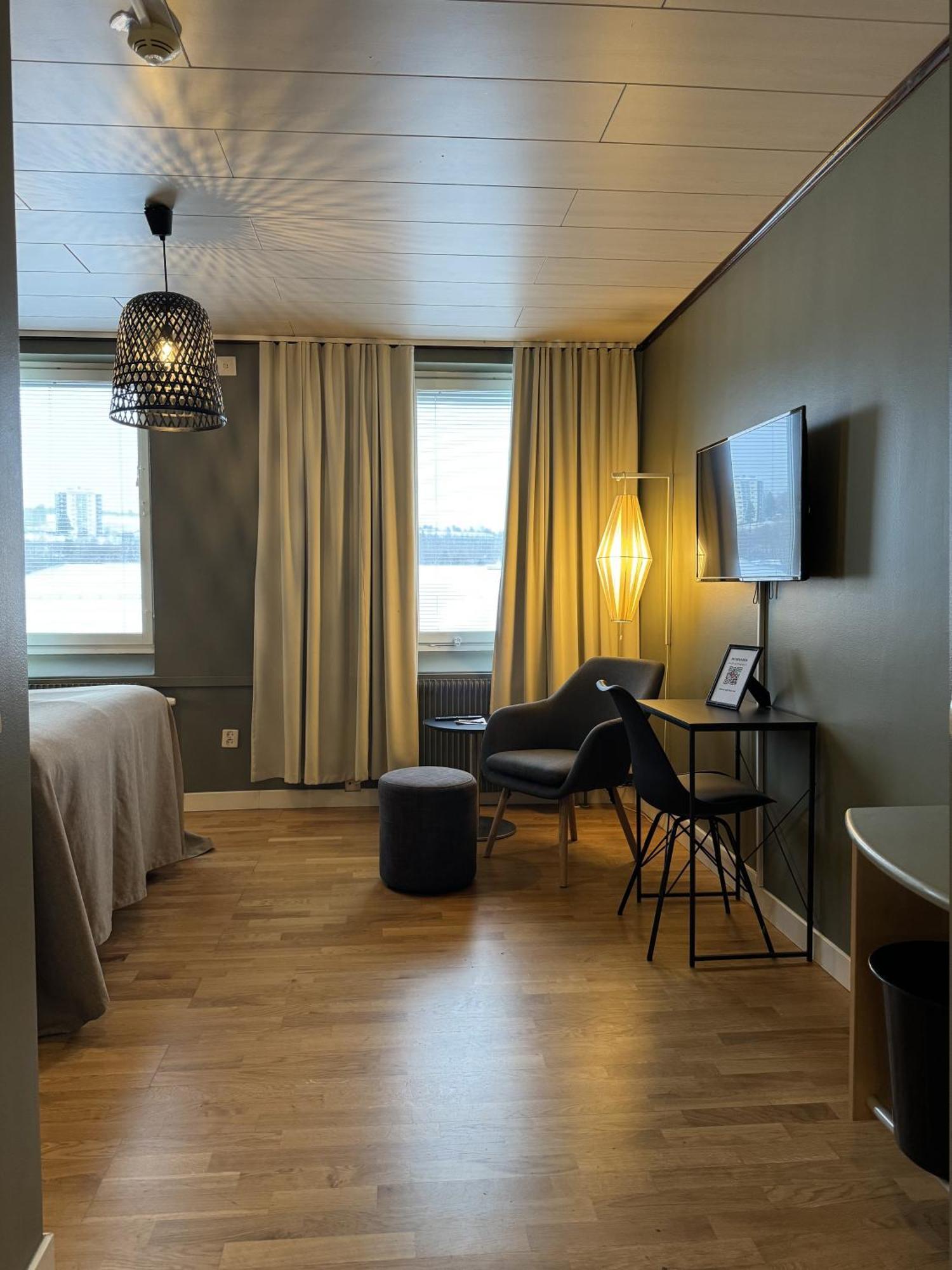 Strand City Hotel Ornskoldsvik Ngoại thất bức ảnh